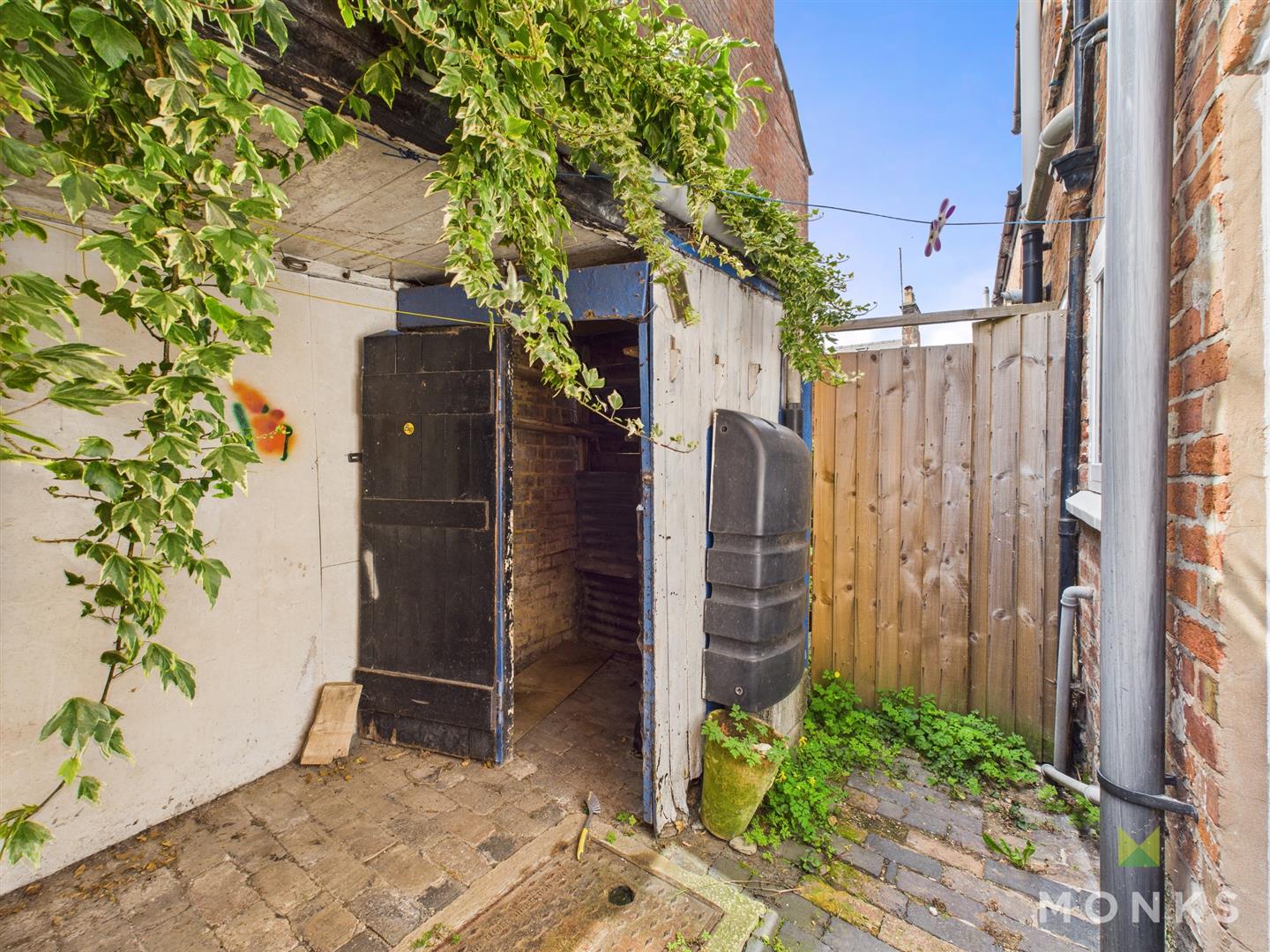 1 Hatfield Terrace Off Darwin Street, Shrewsbury, SY3 8QG Let Agreed